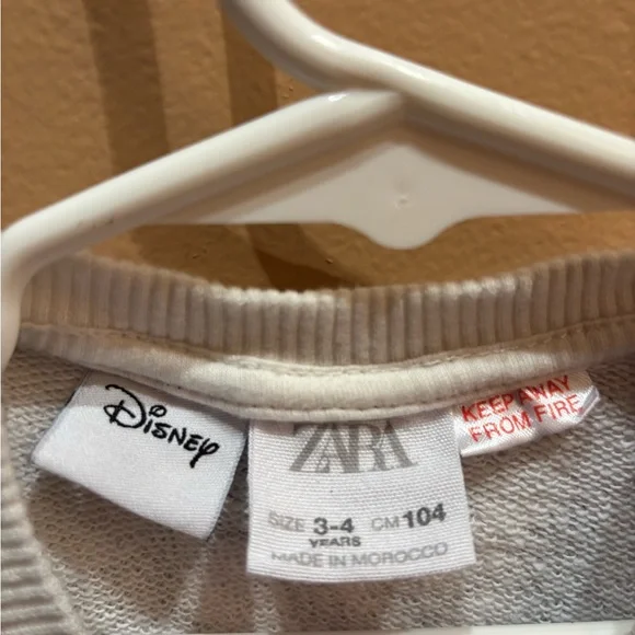 Zara Disney Minnie Mouse Sweatshirt Size 3 to 4 Years Old - Picture 4 of 5